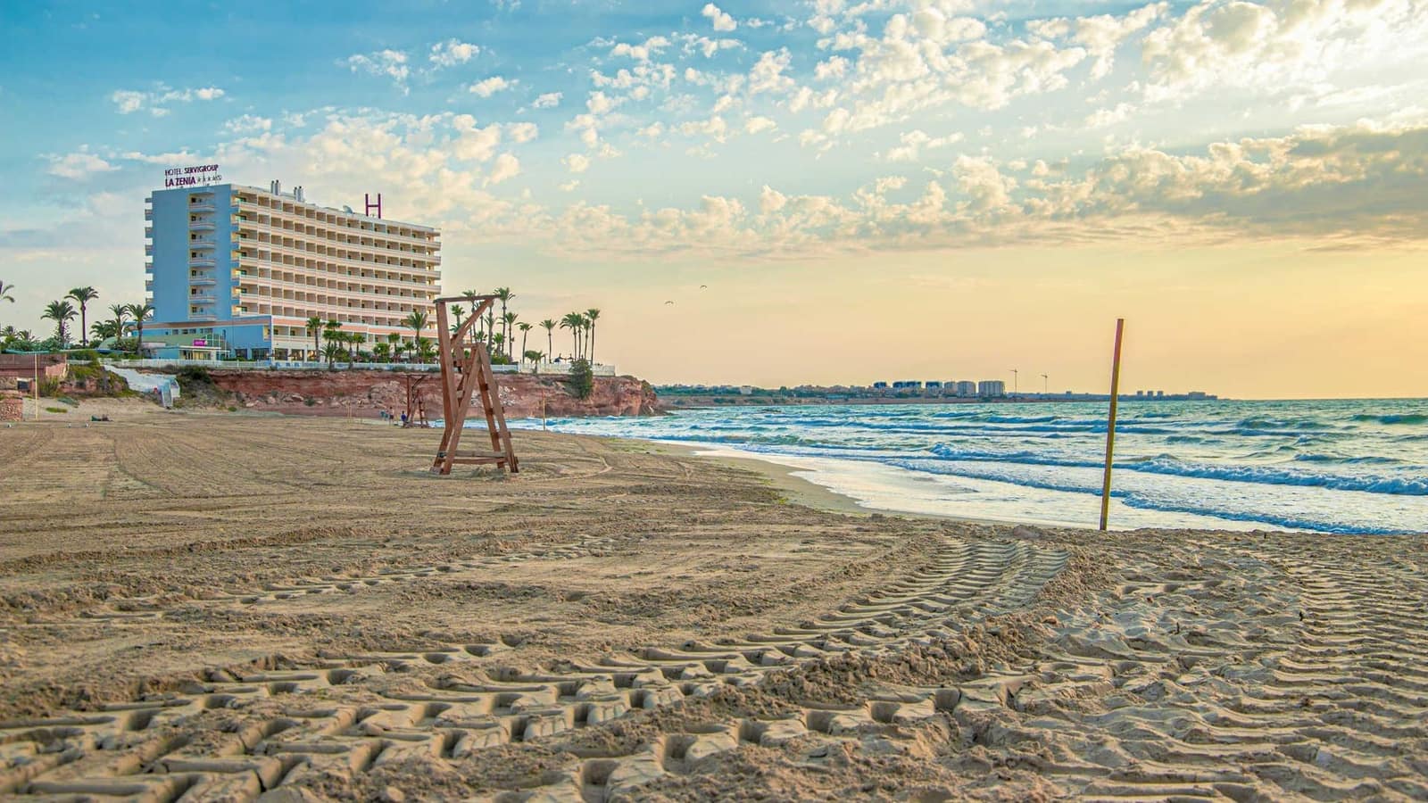 3 bedroom Apartment for sale in La Zenia with pool garage - € 189,900 (Ref: 9735775)