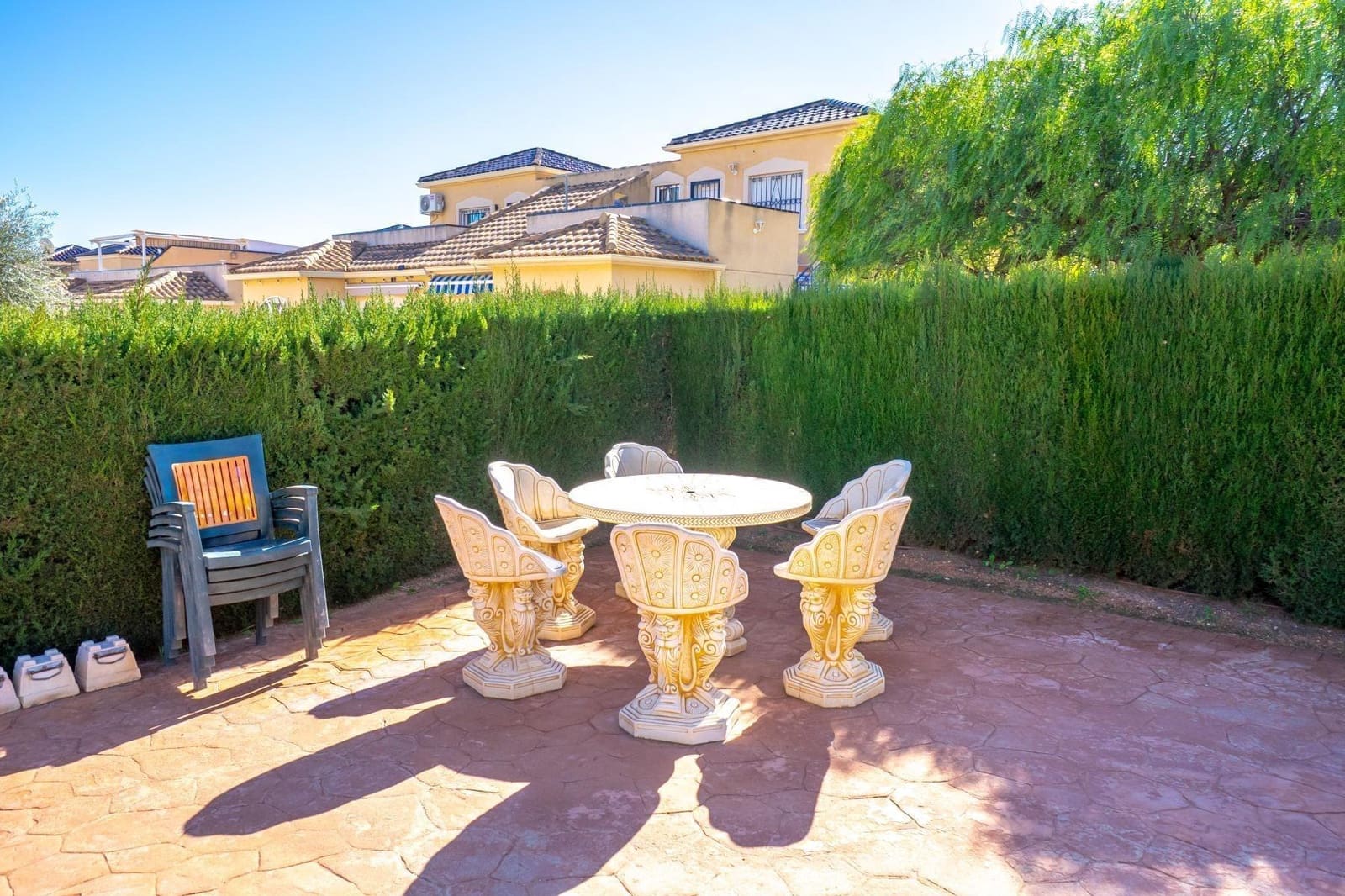 3 makuuhuone Rivitalo myytävänä paikassa Orihuela Costa mukana uima-altaan - 195 000 € (Ref: 9739012)