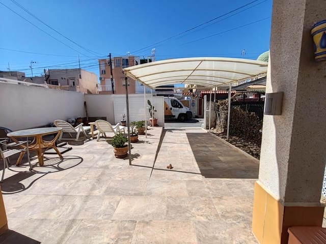 3 quarto Bungalow para venda em Torrevieja - 149 000 € (Ref: 9739013)