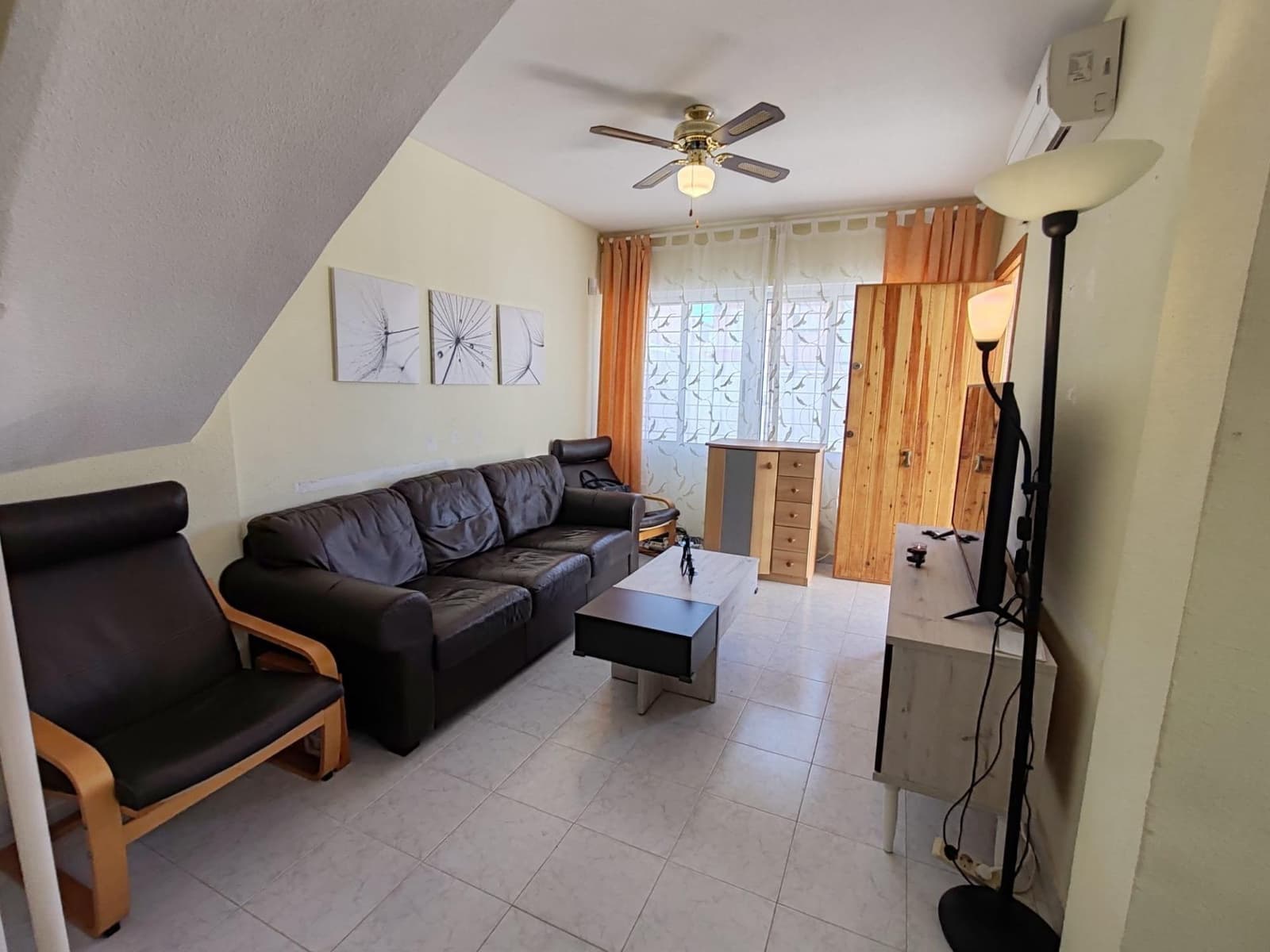 3 quarto Bungalow para venda em Torrevieja - 149 000 € (Ref: 9739013)