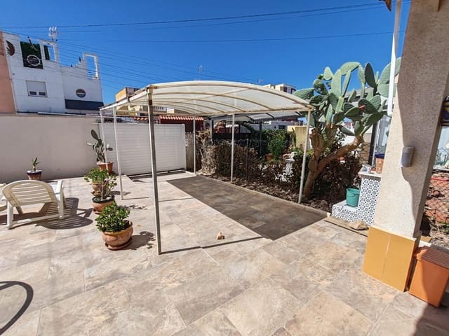 3 quarto Bungalow para venda em Torrevieja - 149 000 € (Ref: 9739013)