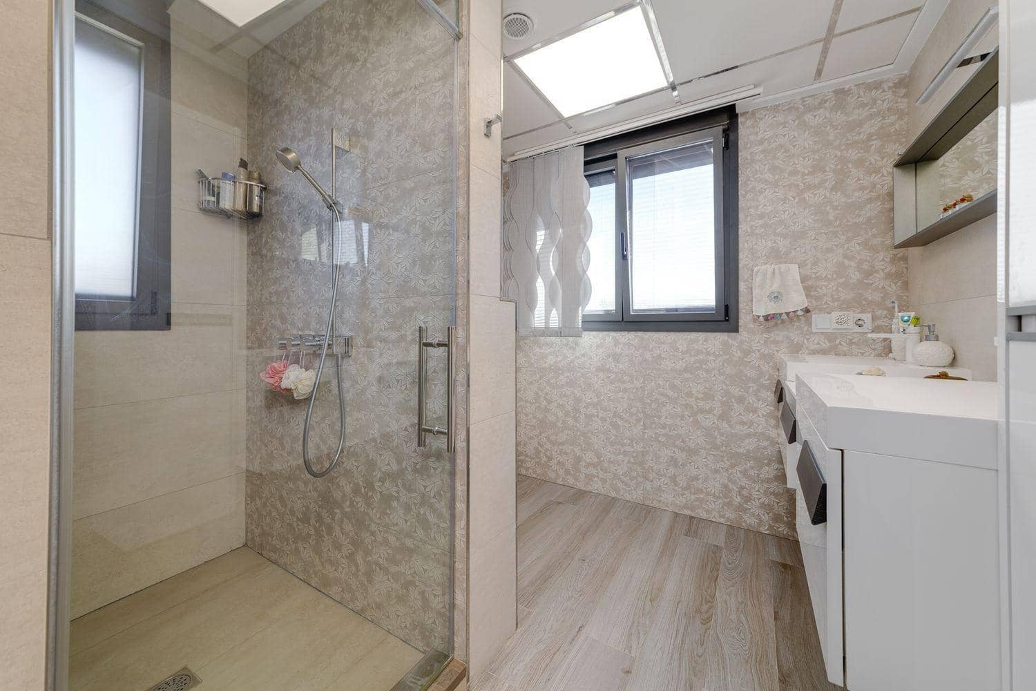 4 chambre Villa/Maison à vendre à Torrevieja avec piscine garage - 1 275 000 € (Ref: 9739014)