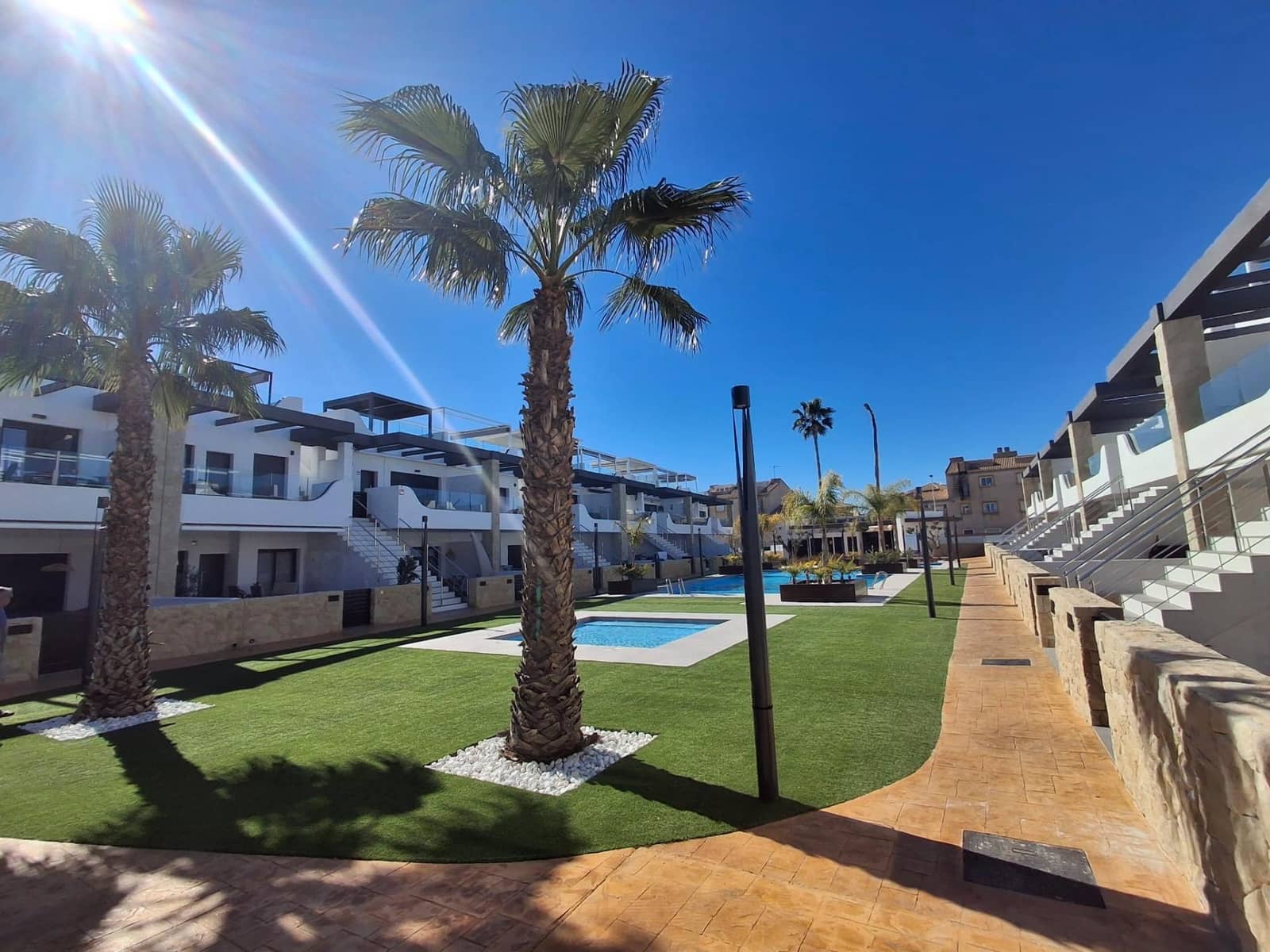 3 makuuhuone Bungalow myytävänä paikassa Orihuela Costa mukana uima-altaan - 479 000 € (Ref: 9755919)