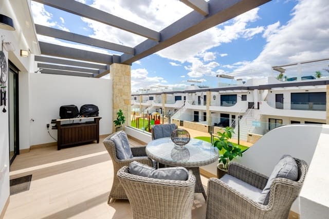 3 bedroom Bungalow for sale in Punta Prima, Orihuela with pool - € 429,900 (Ref: 9755919)