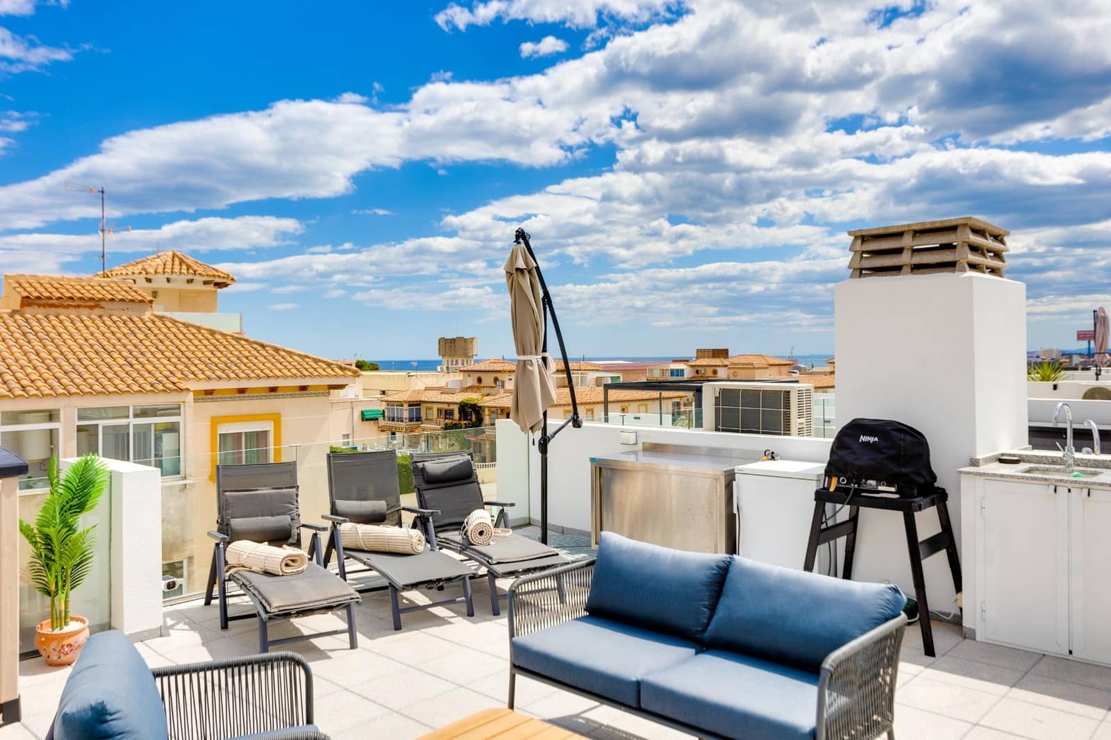 3 quarto Bungalow para venda em Orihuela Costa com piscina - 429 900 € (Ref: 9755919)
