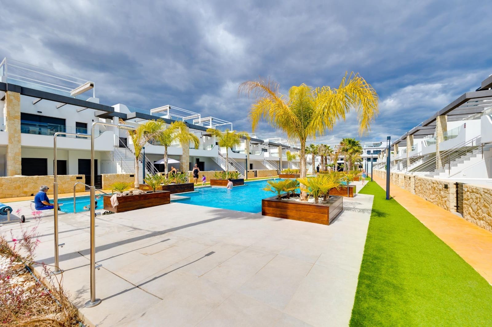 3 quarto Bungalow para venda em Orihuela Costa com piscina - 429 900 € (Ref: 9755919)