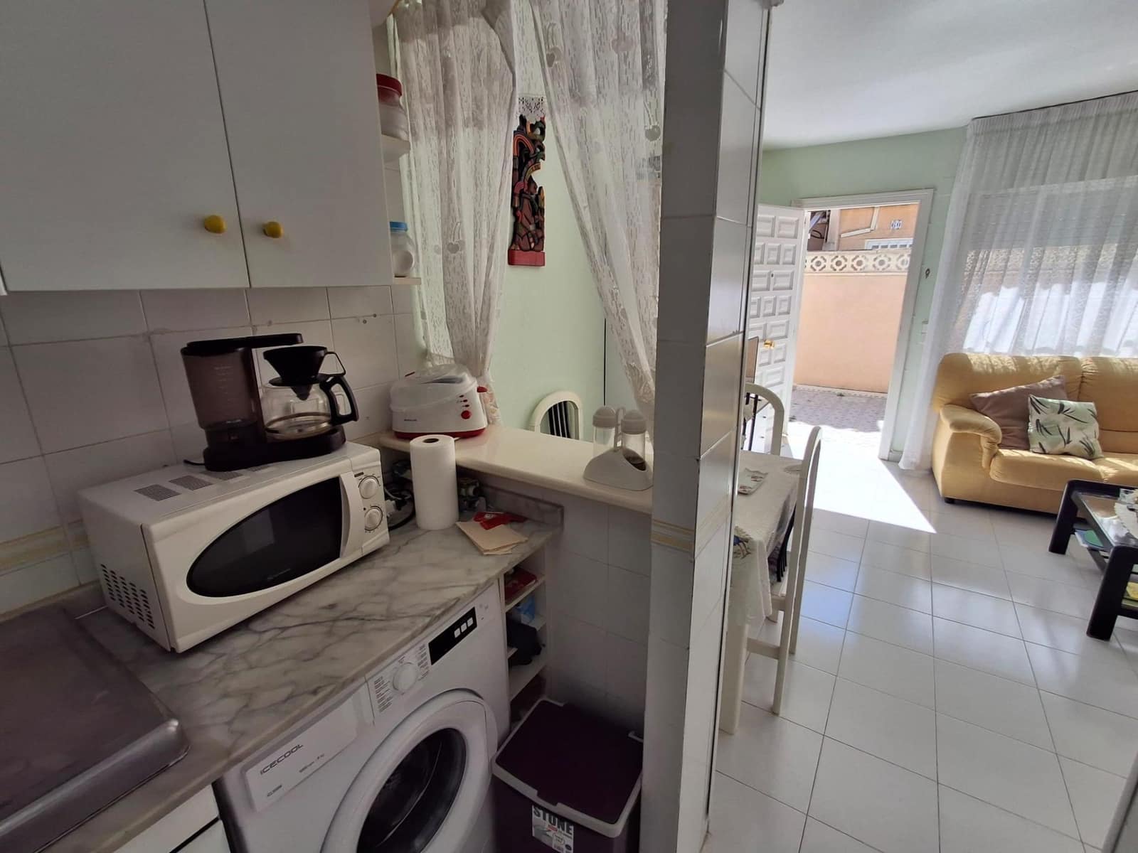 3 soveværelse Bungalow til salg i Torrevieja med swimmingpool - € 180.000 (Ref: 9778349)