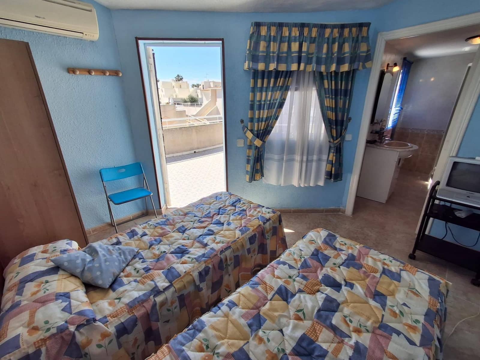 3 soveværelse Bungalow til salg i Torrevieja med swimmingpool - € 180.000 (Ref: 9778349)
