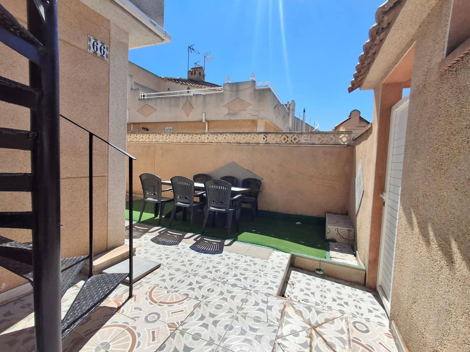 3 soveværelse Bungalow til salg i Torrevieja med swimmingpool - € 180.000 (Ref: 9778349)