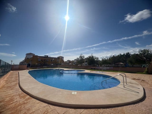 2 slaapkamer Bungalow te koop in Los Montesinos - € 136.000 (Ref: 9778351)