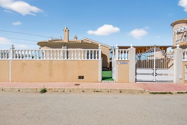 3 sovrum Villa till salu i Benijófar med pool - 329 000 € (Ref: 9791249)