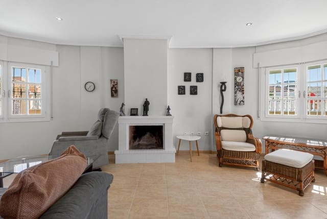 3 sovrum Villa till salu i Benijófar med pool - 329 000 € (Ref: 9791249)