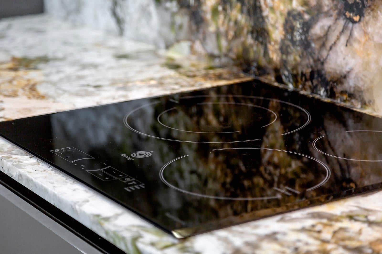 3 slaapkamer Appartement te koop in Alicante stad met zwembad garage - € 1.100.000 (Ref: 9799459)