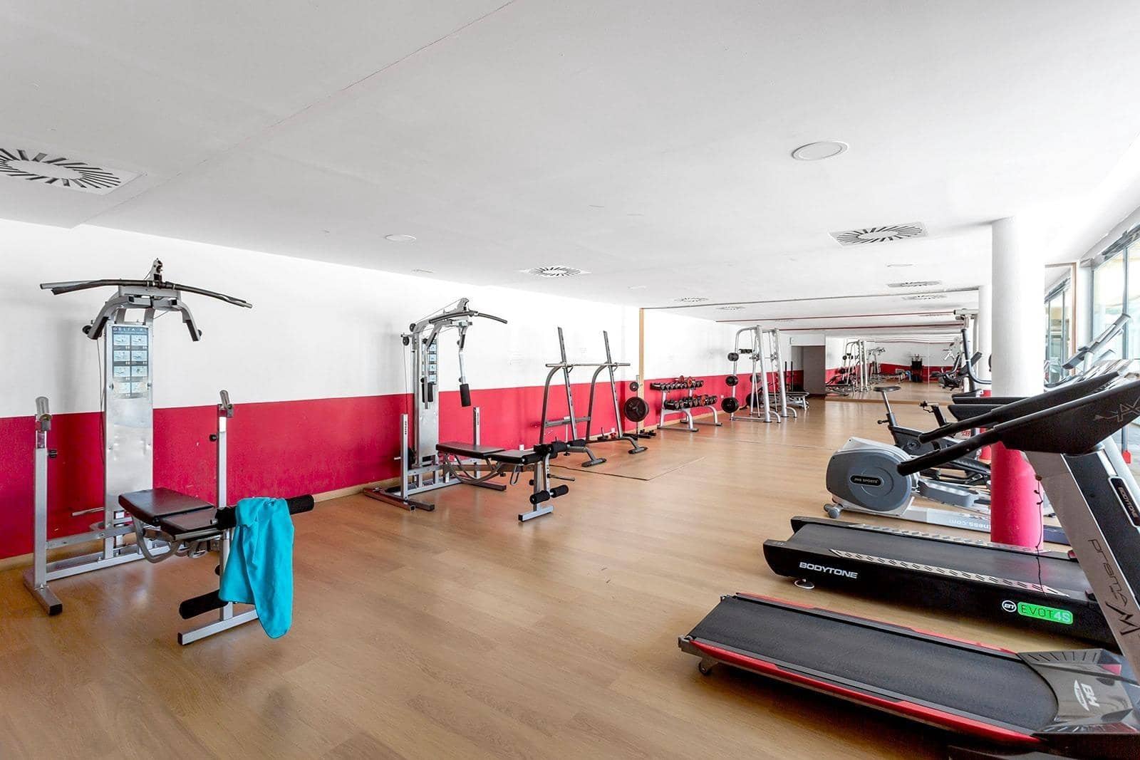 3 camera da letto Appartamento in vendita in Alicante citta con piscina garage - 1.100.000 € (Rif: 9799459)