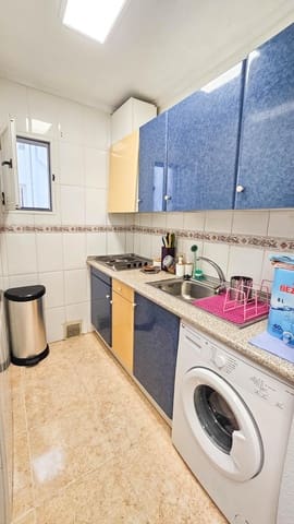 2 soverom Leilighet til salgs i Centro, Torrevieja med svømmebasseng - € 119 000 (Ref: 9804535)