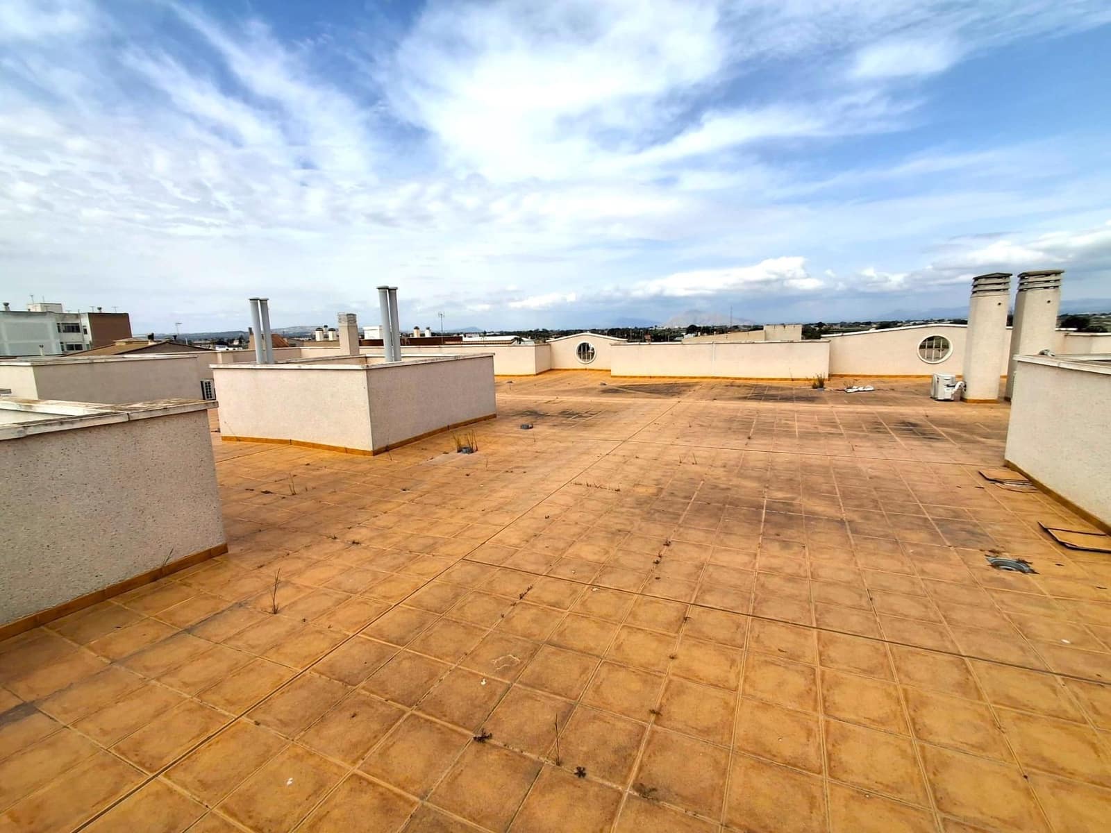 3 Zimmer Apartment zu verkaufen in San Fulgencio mit Pool Garage - 199.990 € (Ref: 9804536)