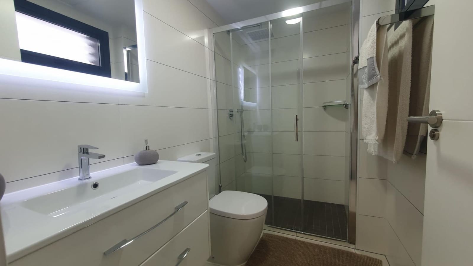 3 soveværelse Byhus til salg i Orihuela Costa med swimmingpool garage - € 330.000 (Ref: 9808178)