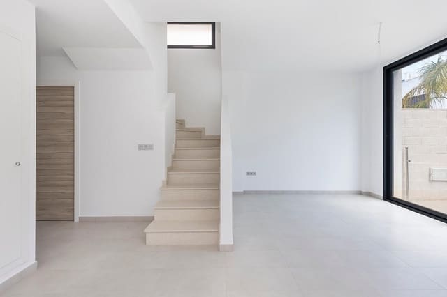 3 slaapkamer Villa te koop in Orihuela Costa, Orihuela met zwembad - € 319.000 (Ref: 9812299)