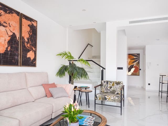 3 sypialnia Willa na sprzedaż w San Pedro del Pinatar z basenem - 489 000 € (Ref: 9820390)