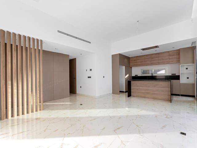 3 makuuhuone Huvila myytävänä paikassa Los Balcones mukana uima-altaan - 700 000 € (Ref: 9820391)