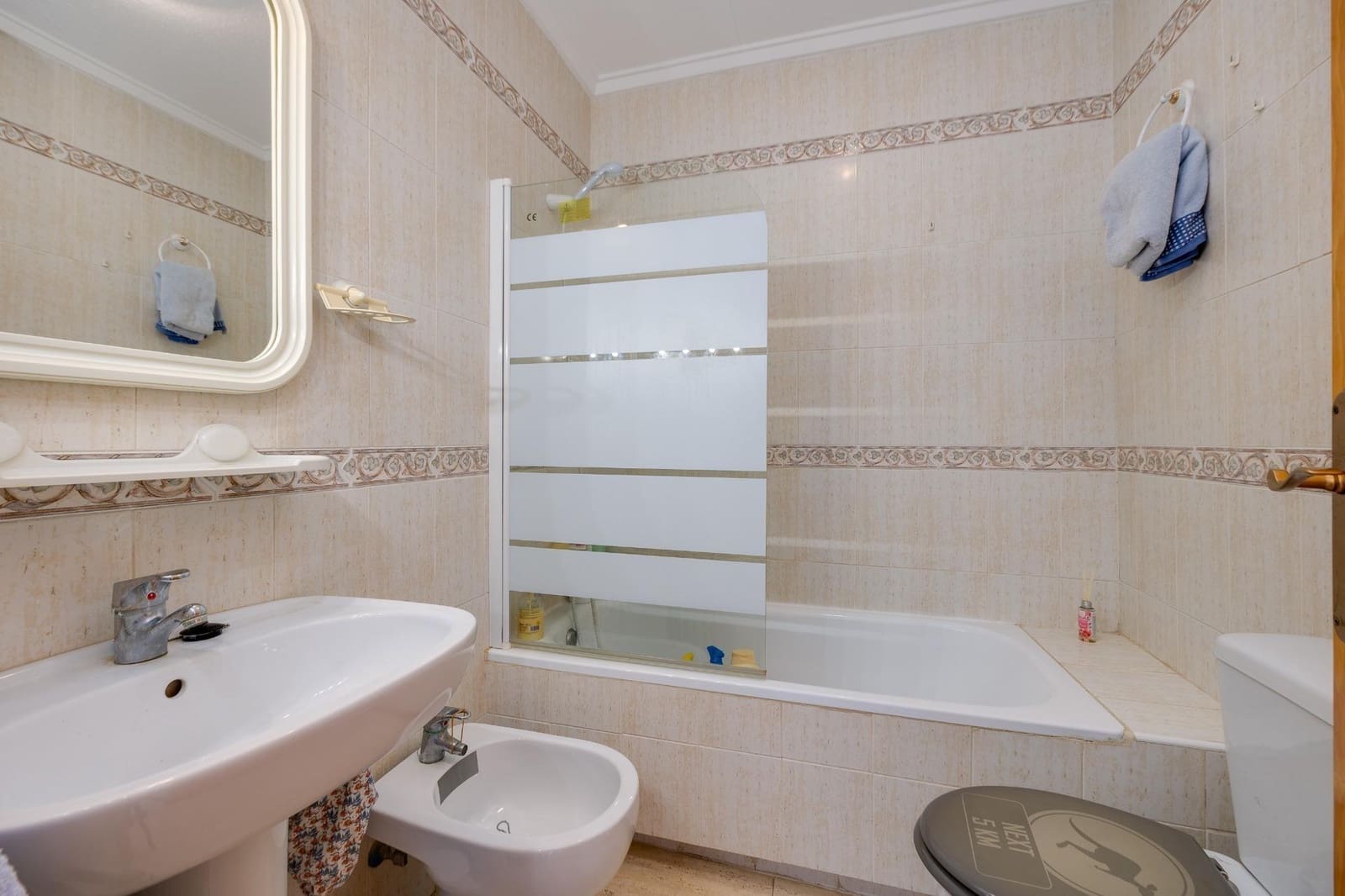 2 bedroom Bungalow for sale in Aguas Nuevas with pool - € 131,500 (Ref: 9820392)