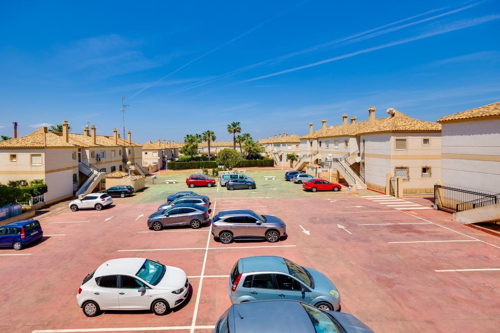2 bedroom Bungalow for sale in Aguas Nuevas with pool - € 131,500 (Ref: 9820392)