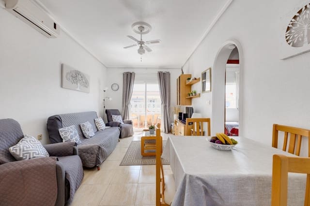 2 bedroom Bungalow for sale in Aguas Nuevas, Torrevieja with pool - € 131,500 (Ref: 9820392)