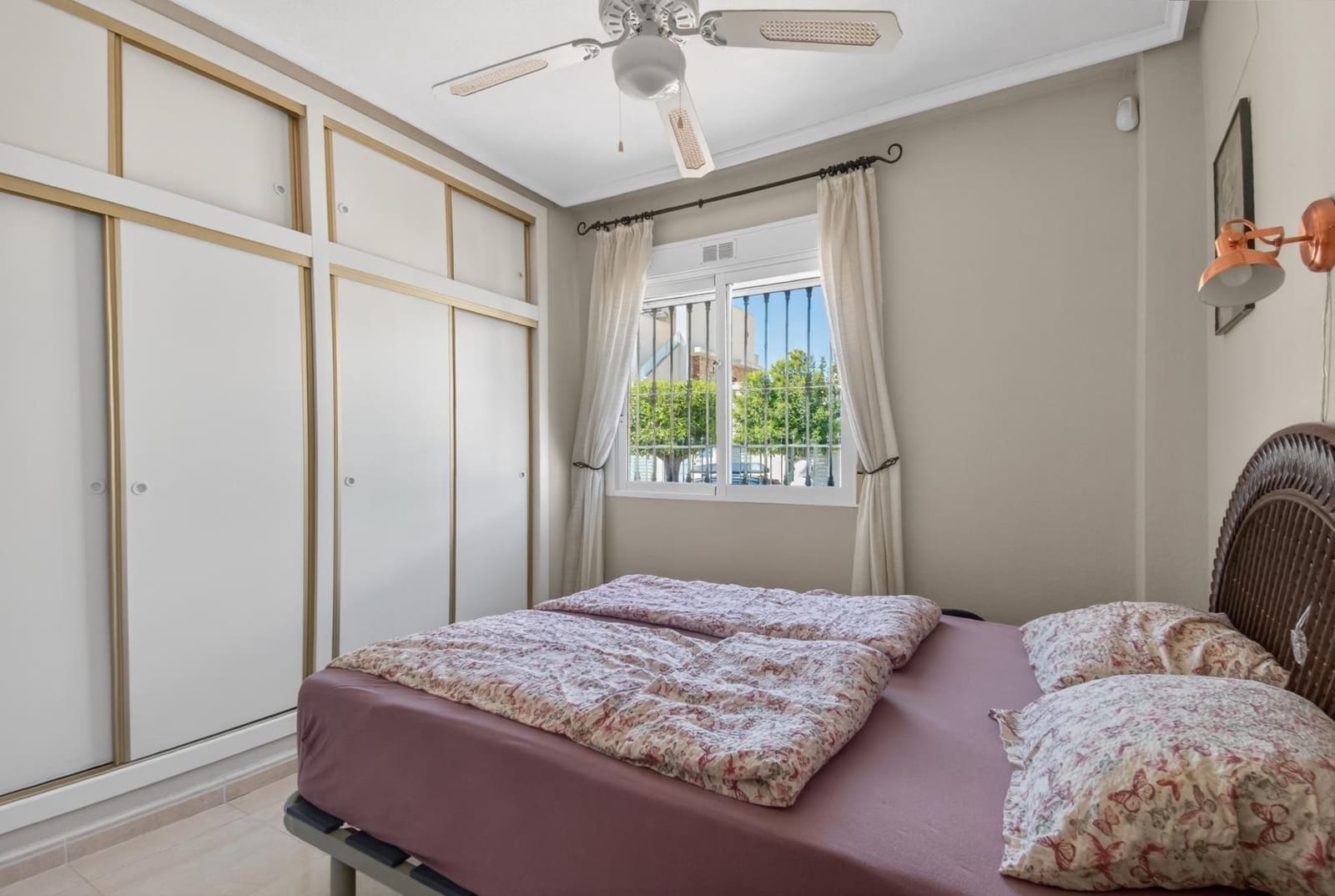 3 Zimmer Bungalow zu verkaufen in Torrevieja mit Pool - 219.000 € (Ref: 9820393)