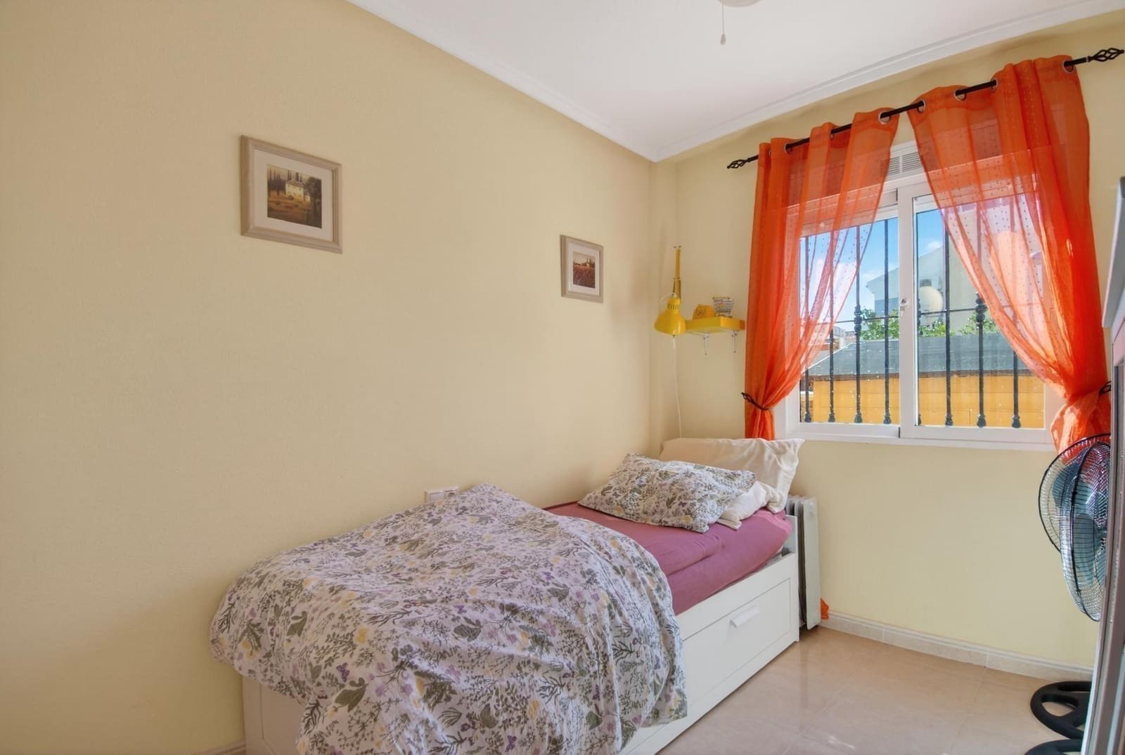 3 Zimmer Bungalow zu verkaufen in Torrevieja mit Pool - 219.000 € (Ref: 9820393)