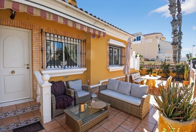 3 soverom Bungalow til salgs i El Chaparral - La Siesta - La Torreta, Torrevieja med svømmebasseng - € 199 000 (Ref: 9820393)