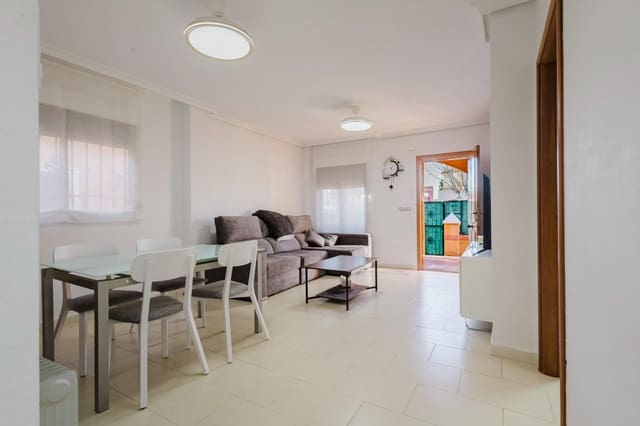 2 soveværelse Villa til salg i Aguas Nuevas, Torrevieja med swimmingpool - € 221.000 (Ref: 9820395)