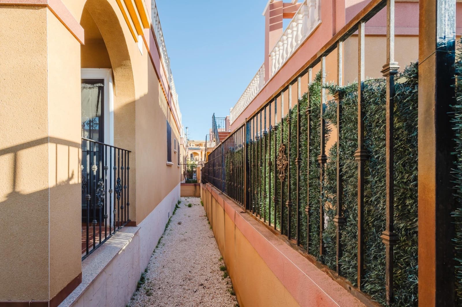 2 soverom Villa til salgs i Aguas Nuevas med svømmebasseng - € 221 000 (Ref: 9820395)