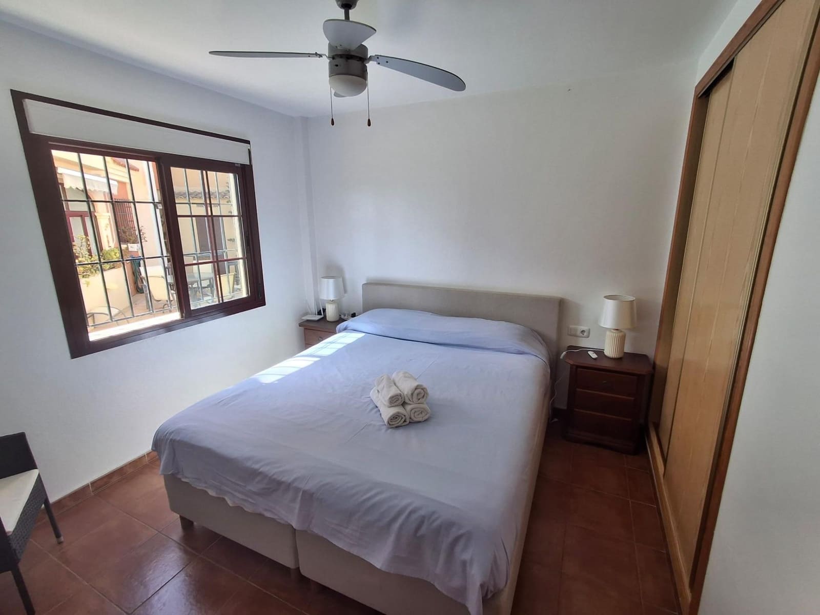 2 quarto Bungalow para venda em Torrevieja com piscina - 172 000 € (Ref: 9829362)