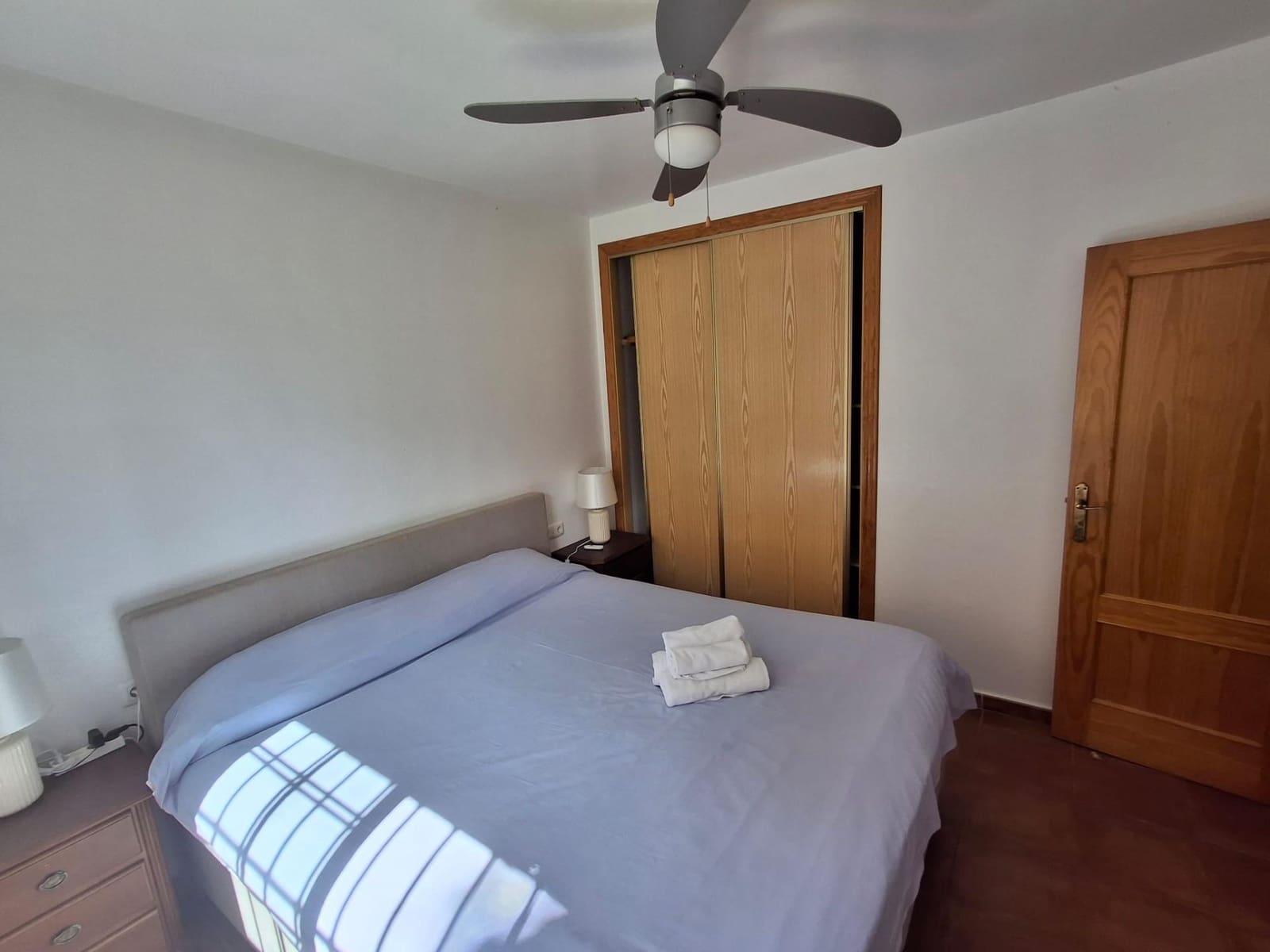 2 quarto Bungalow para venda em Torrevieja com piscina - 172 000 € (Ref: 9829362)