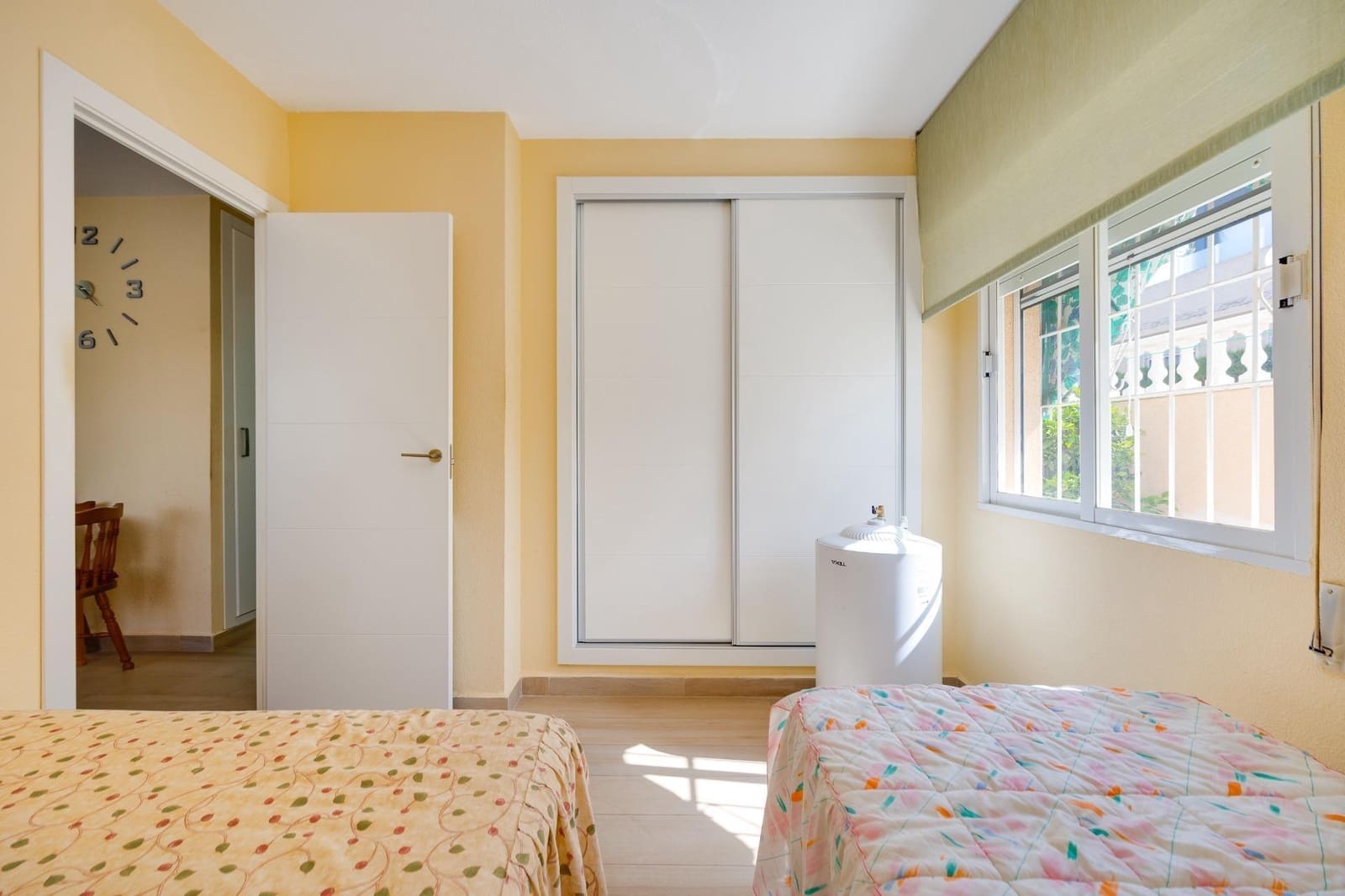2 soveværelse Rækkehus til salg i Punta Prima med swimmingpool - € 169.900 (Ref: 9829363)
