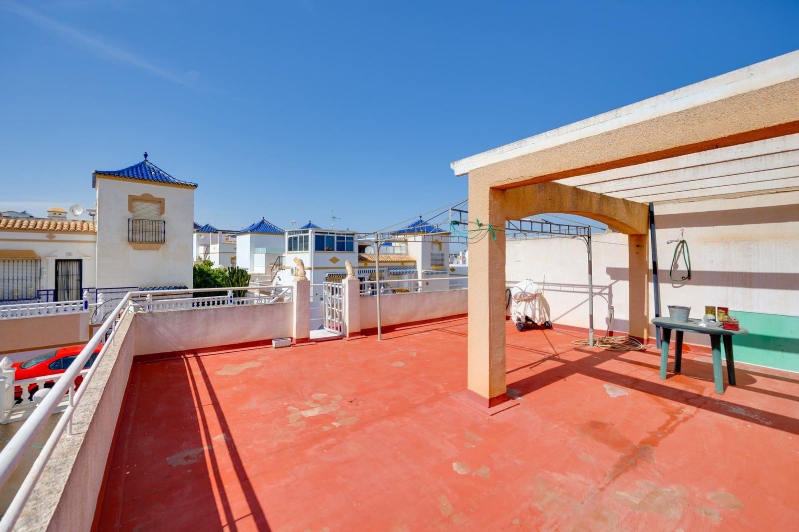 2 soveværelse Rækkehus til salg i Punta Prima med swimmingpool - € 169.900 (Ref: 9829363)