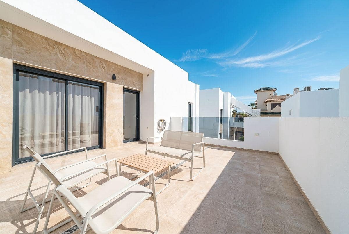 3 soverom Villa til salgs i Ciudad Quesada med svømmebasseng - € 479 000 (Ref: 9836563)