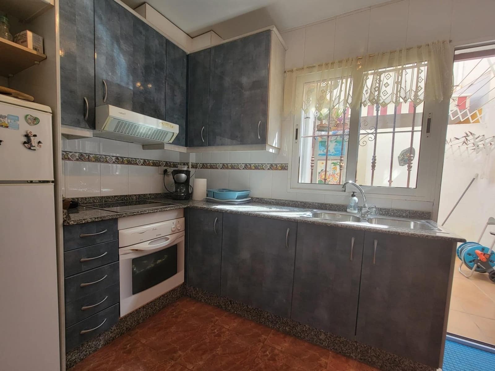 3 soverom Rekkehus til salgs i Playa Flamenca med svømmebasseng garasje - € 189 260 (Ref: 9849620)