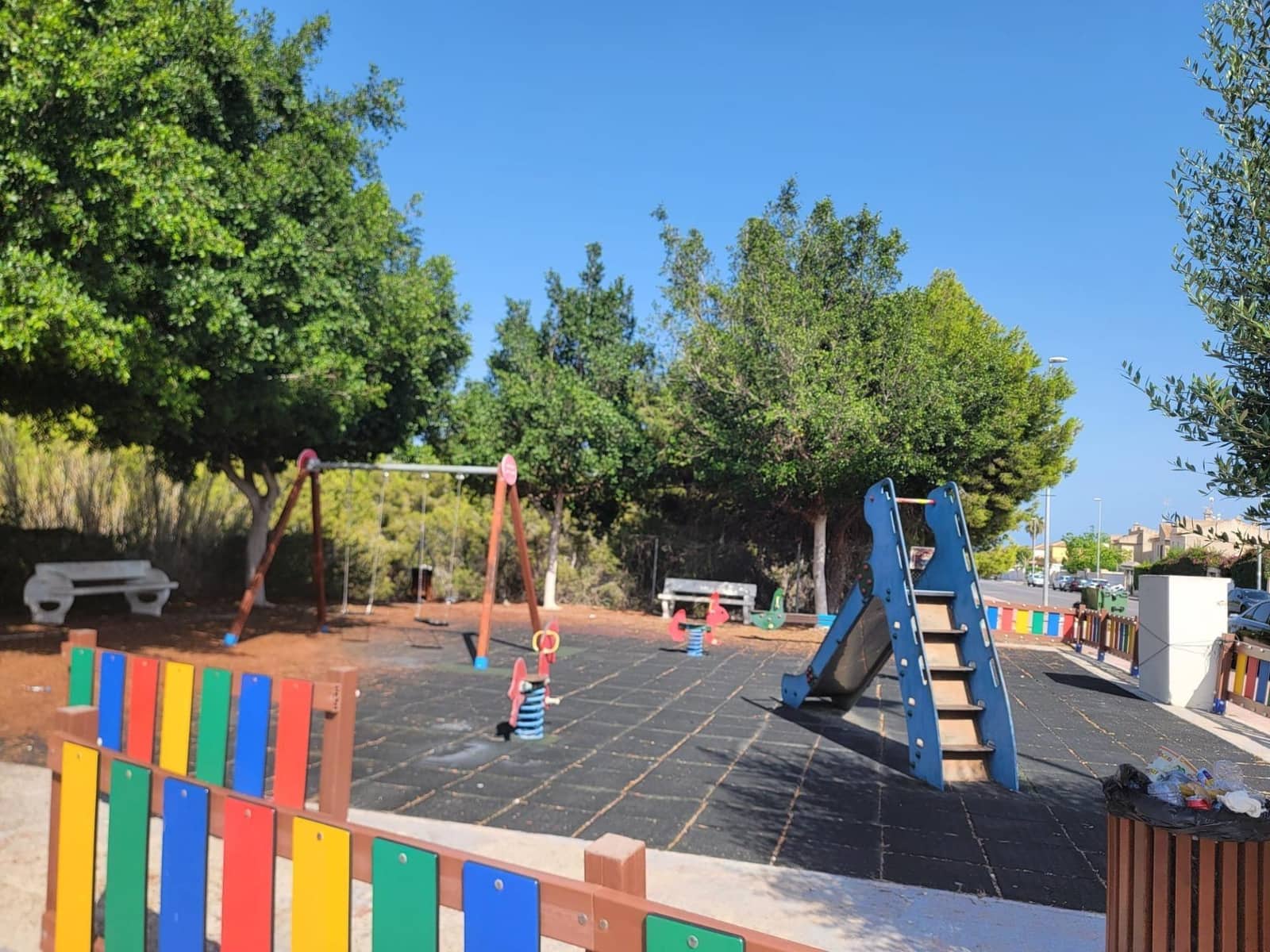 3 soverom Rekkehus til salgs i Playa Flamenca med svømmebasseng garasje - € 189 260 (Ref: 9849620)