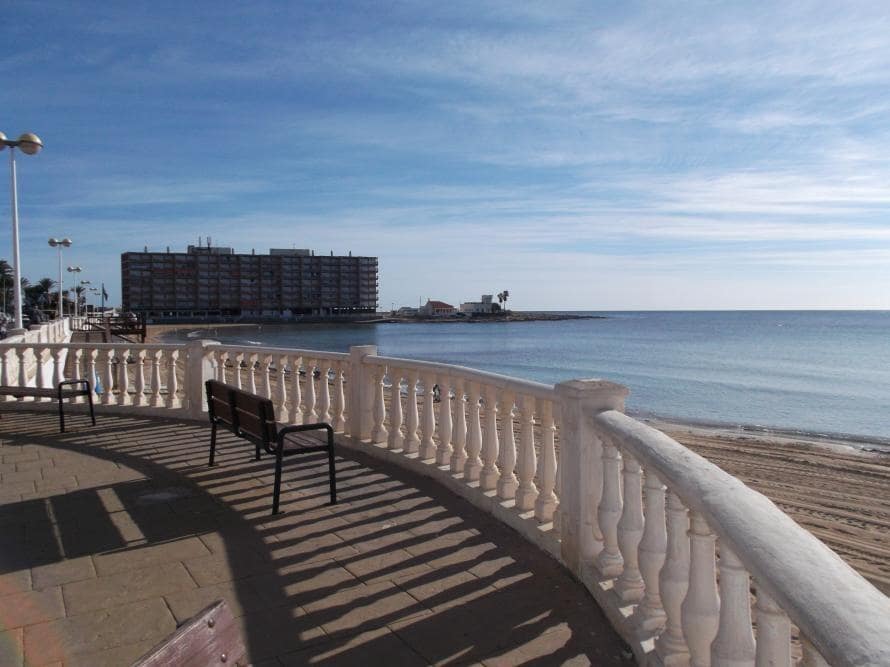 3 sypialnia Bungalow na sprzedaż w Torrevieja - 155 000 € (Ref: 9860281)