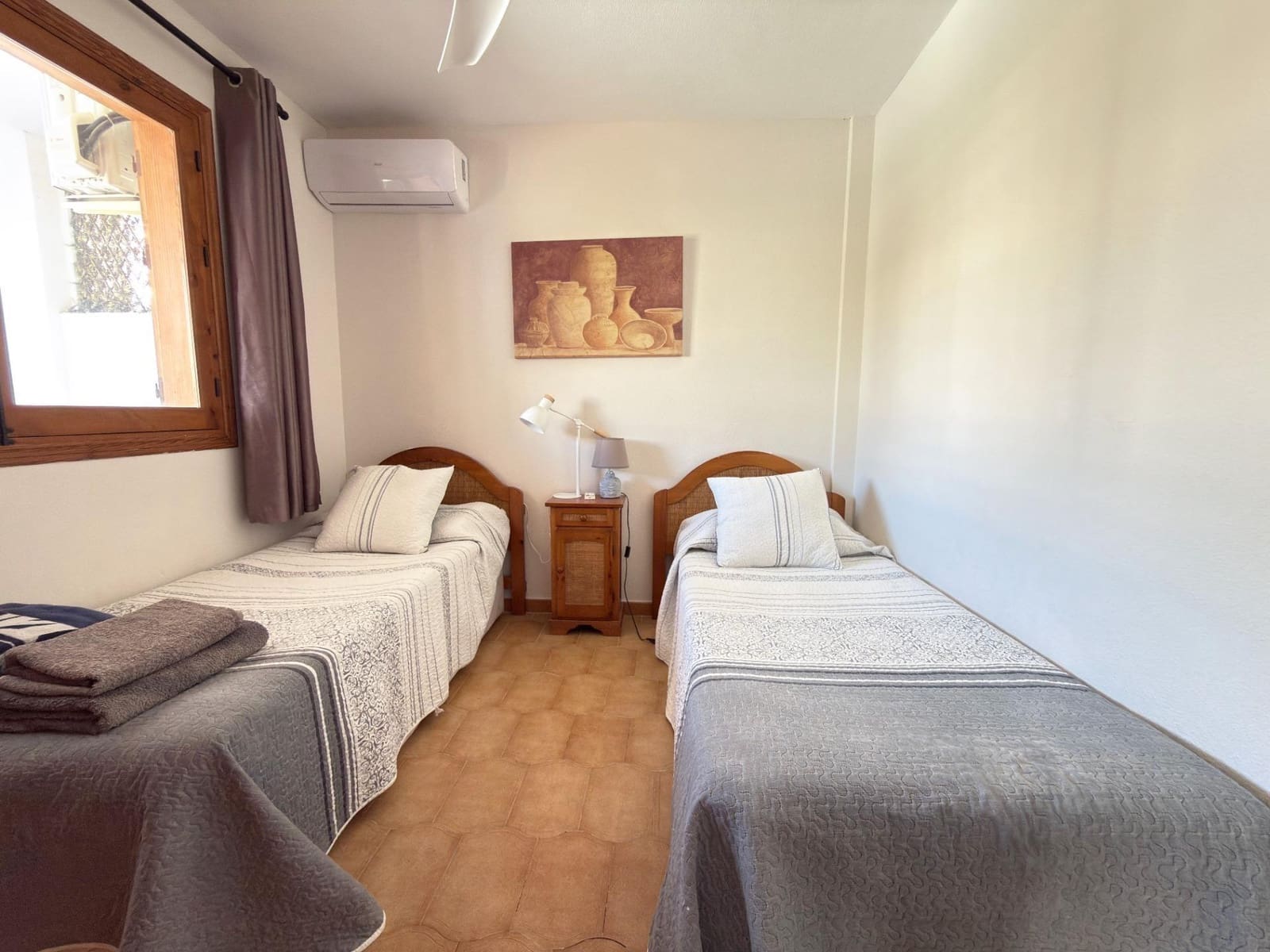 2 soveværelse Lejlighed til salg i Villamartin med swimmingpool - € 159.900 (Ref: 9862038)
