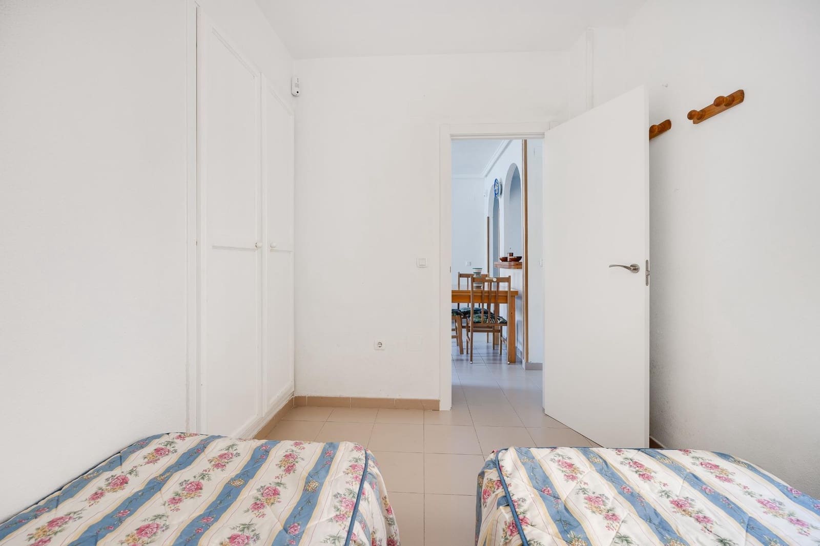 2 soverom Bungalow til salgs i Torrevieja med svømmebasseng - € 137 900 (Ref: 9868808)