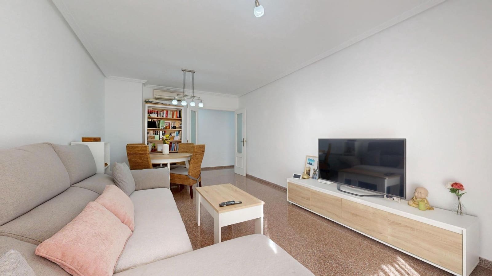 3 bedroom Apartment for sale in San Vicente / Sant Vicent del Raspeig with garage - € 230,900 (Ref: 9873700)
