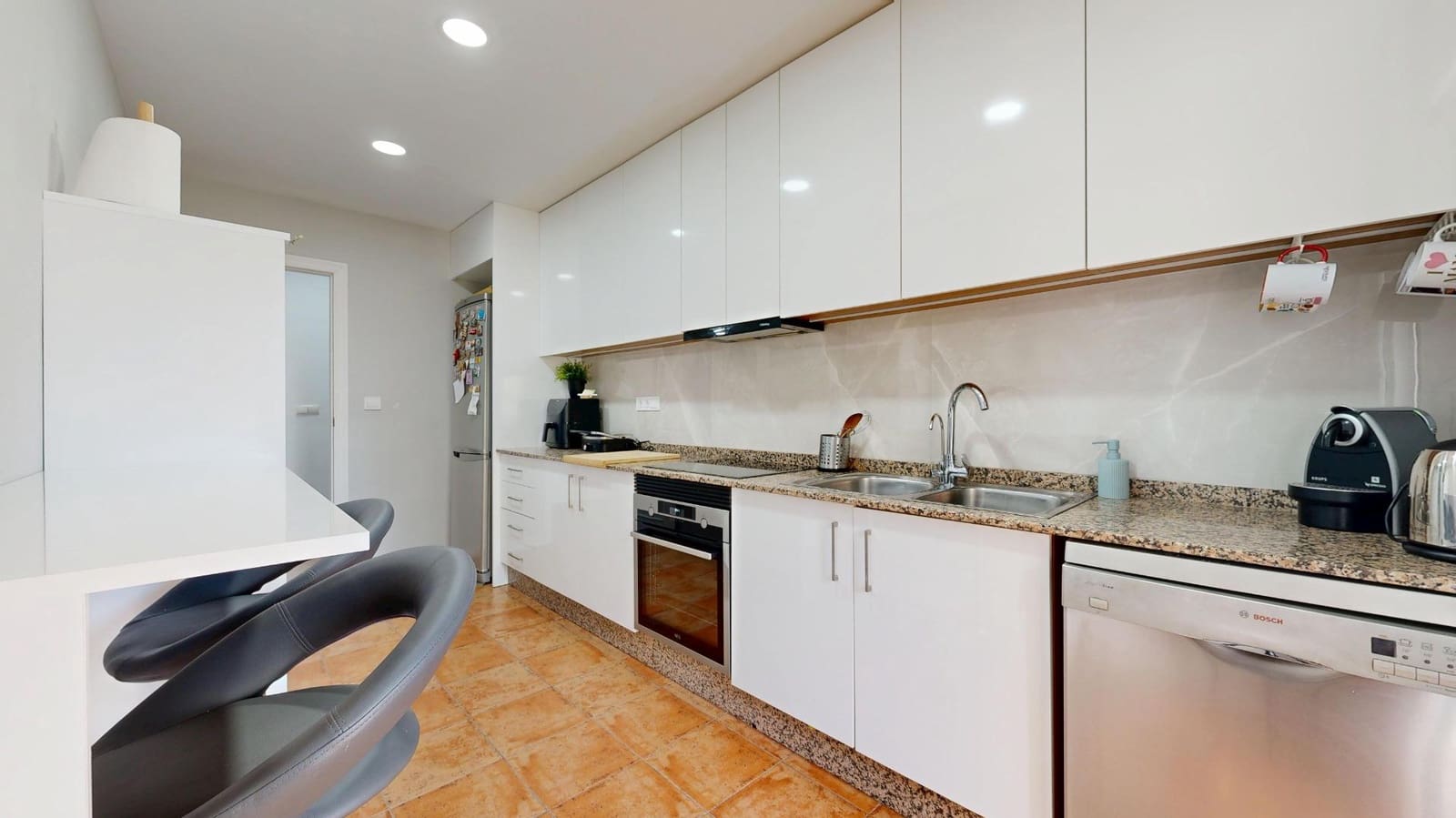 3 bedroom Apartment for sale in San Vicente / Sant Vicent del Raspeig with garage - € 230,900 (Ref: 9873700)