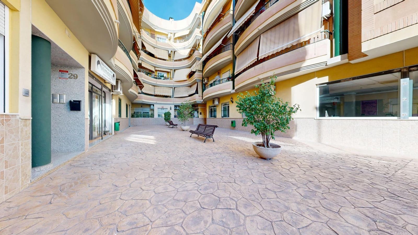 3 bedroom Apartment for sale in San Vicente / Sant Vicent del Raspeig with garage - € 230,900 (Ref: 9873700)