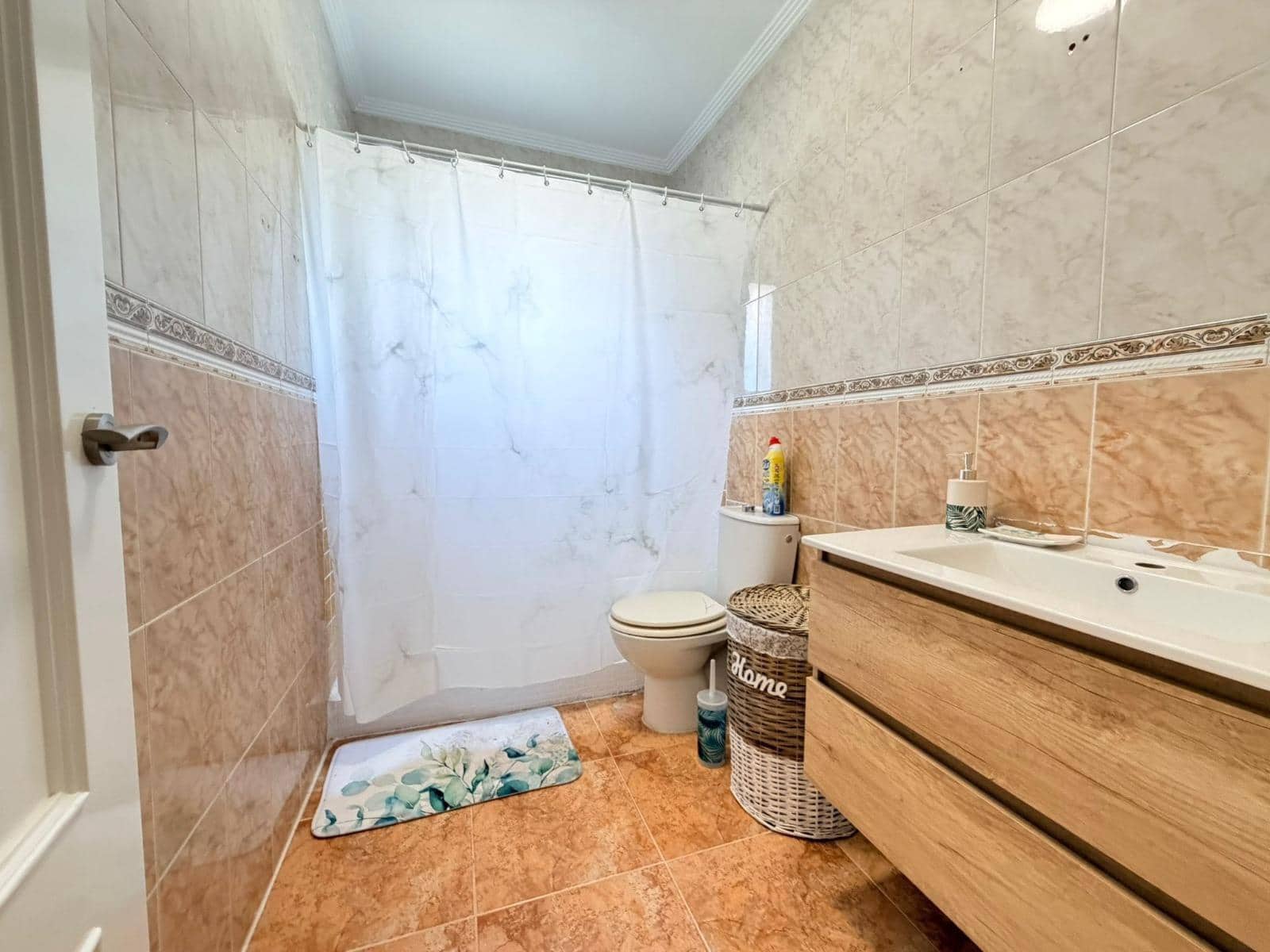 3 soveværelse Rækkehus til salg i Torrevieja med swimmingpool - € 182.500 (Ref: 9890566)