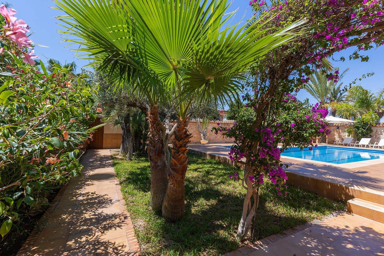4 slaapkamer Villa te koop in Orihuela Costa met zwembad garage - € 699.950 (Ref: 9911230)