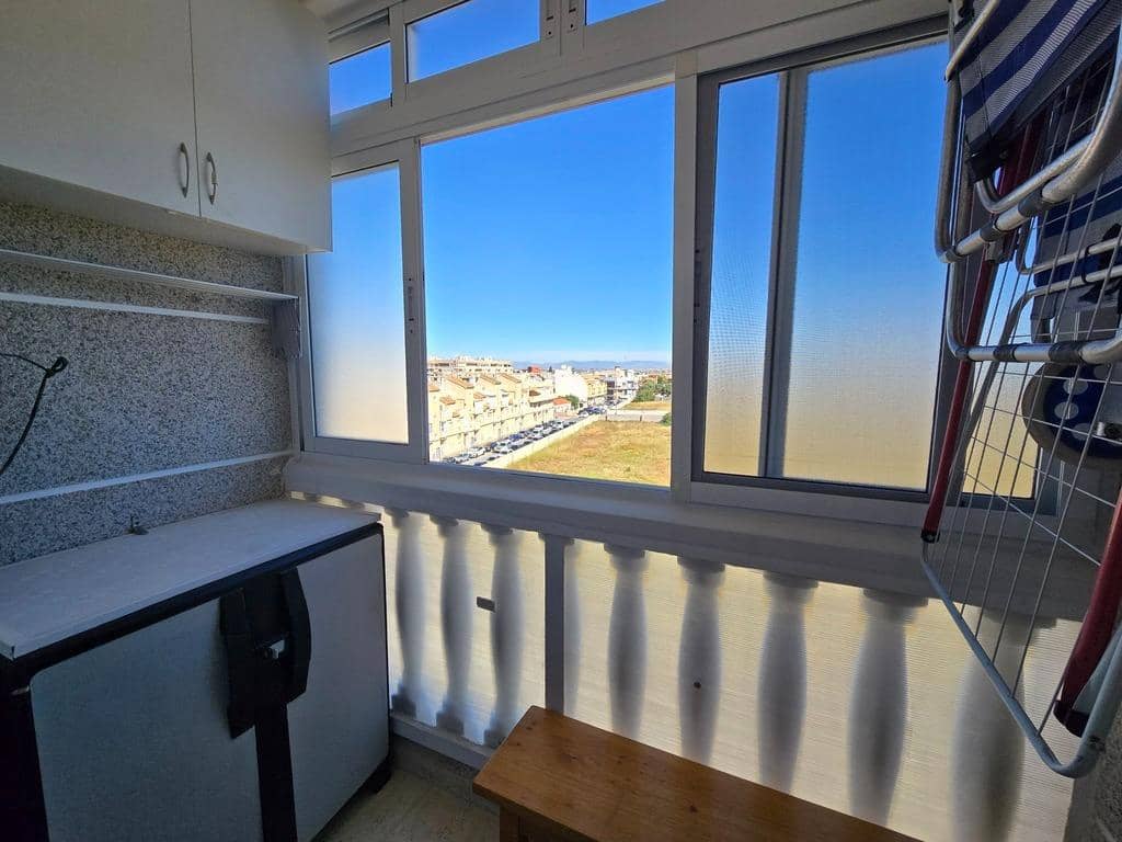 1 bedroom Apartment for sale in Torrevieja with pool - € 116,000 (Ref: 9913344)