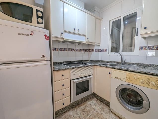 2 quarto Apartamento para venda em Avenida Habaneras - Curva de Palangre, Torrevieja - 149 900 € (Ref: 9916043)