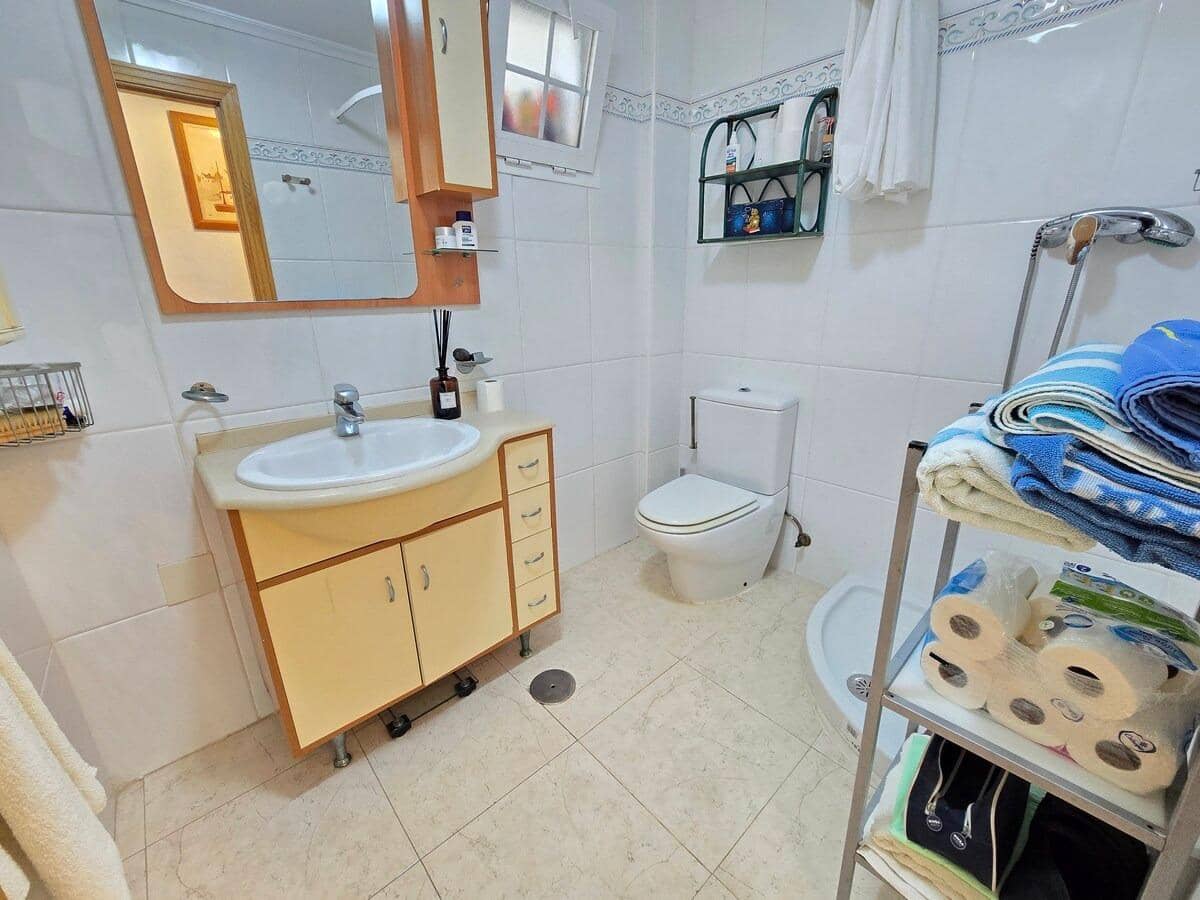 Adosado de 4 habitaciones en Pilar de la Horadada en venta con piscina - 450.000 € (Ref: 9916044)